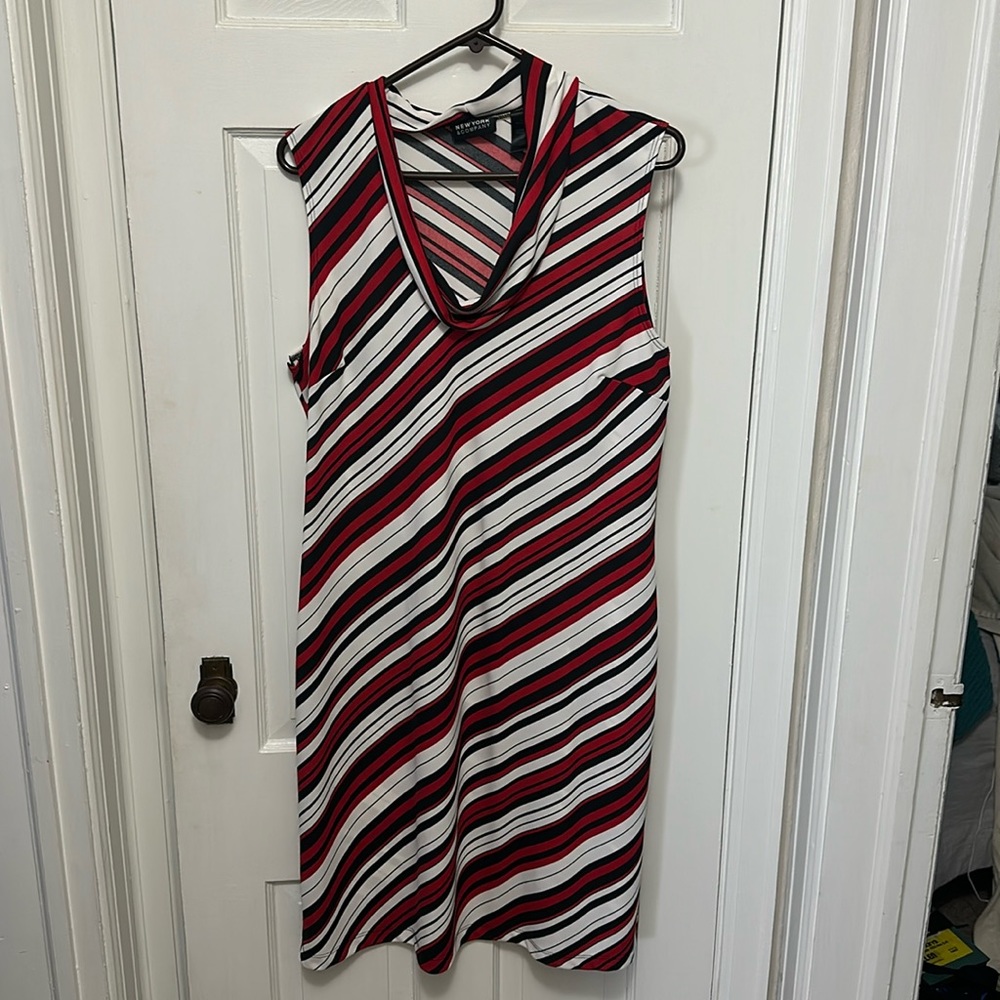New York and Company red, black and white striped dress size xl